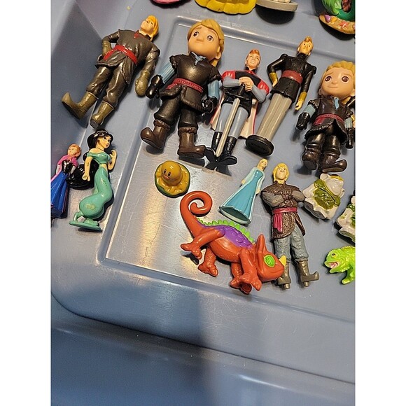 DISNEY Huge Lot Disney Princess Figures Mini Dolls Cake Toppers Lot - Picture 13 of 16